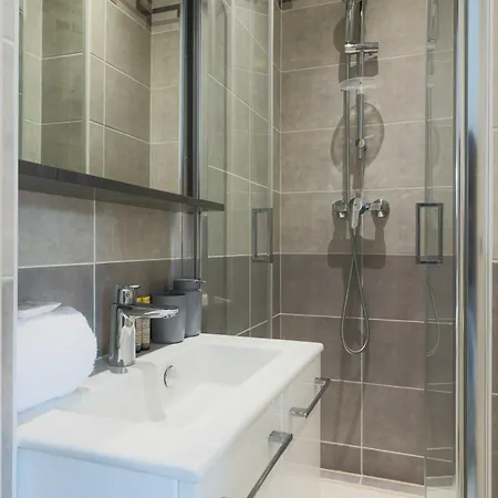 2p Roland Garros Parc Des Holiday home Boulogne-Billancourt